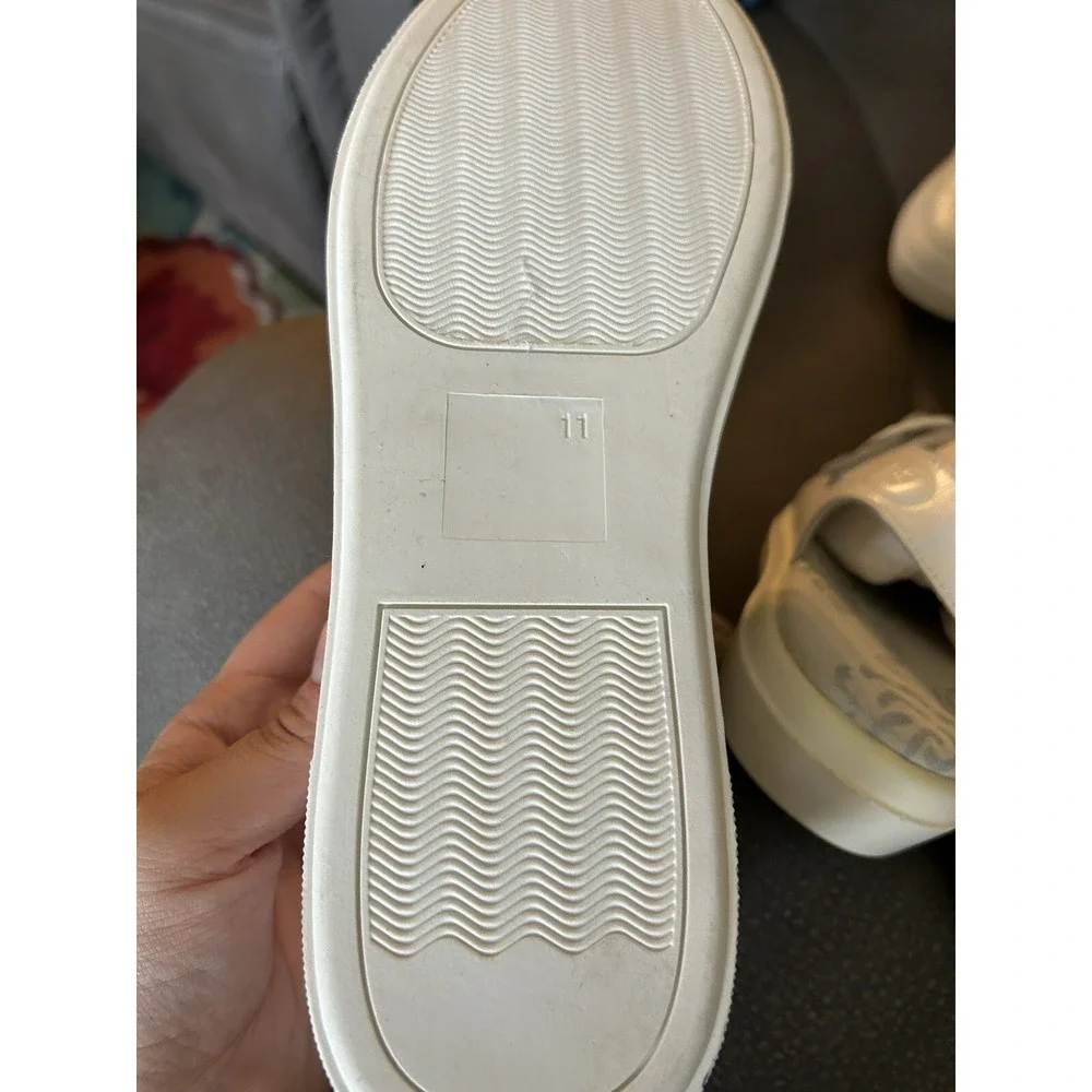 Soda Flat Women Shoes Slip On Loafers Casual Sneakers Memory Foam‎ White NEW 11 - Picture 6 of 7